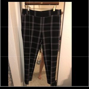 Ann Taylor Plaid Cropped Trousers Size 6